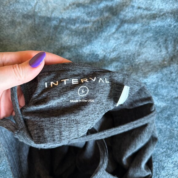 Like New Interval Active Charcoal Spacedyed Sculpt Tank size Large - Picture 3 of 3